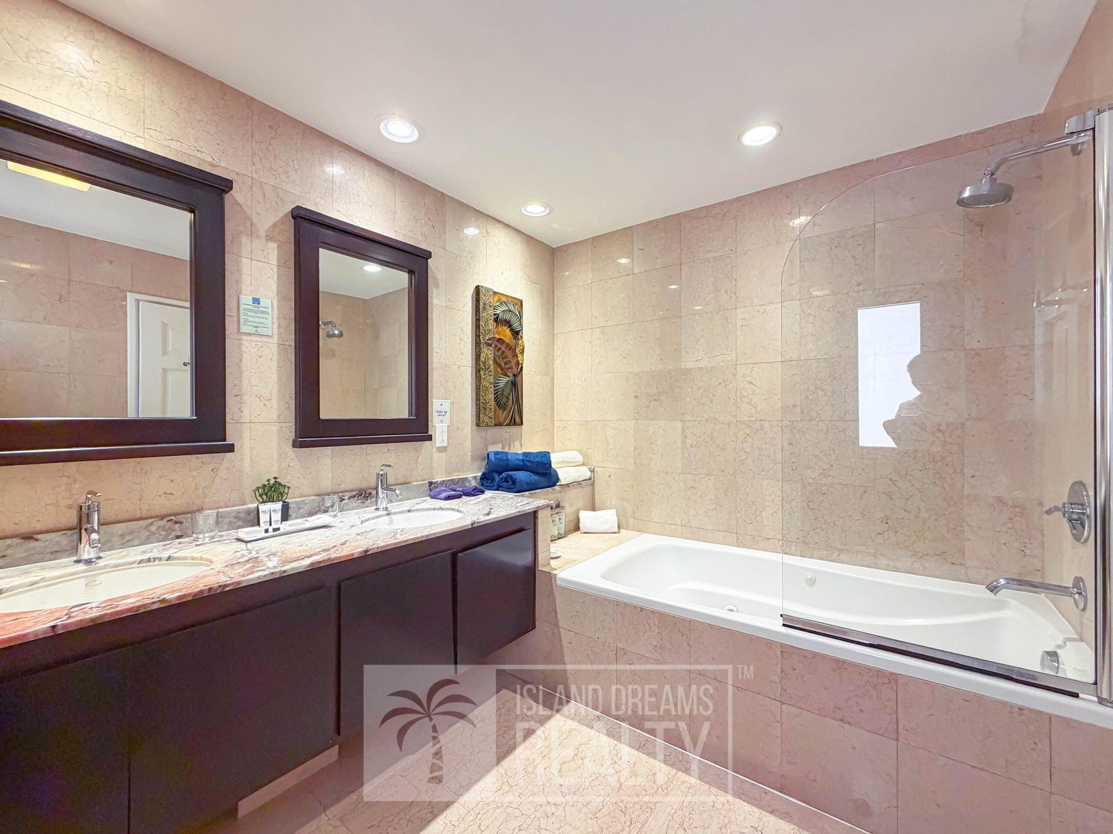 REDUCED!  Two “Separate Suites” Spectacular Princess Heights Condo — property in dawn beach, Sint Maarten