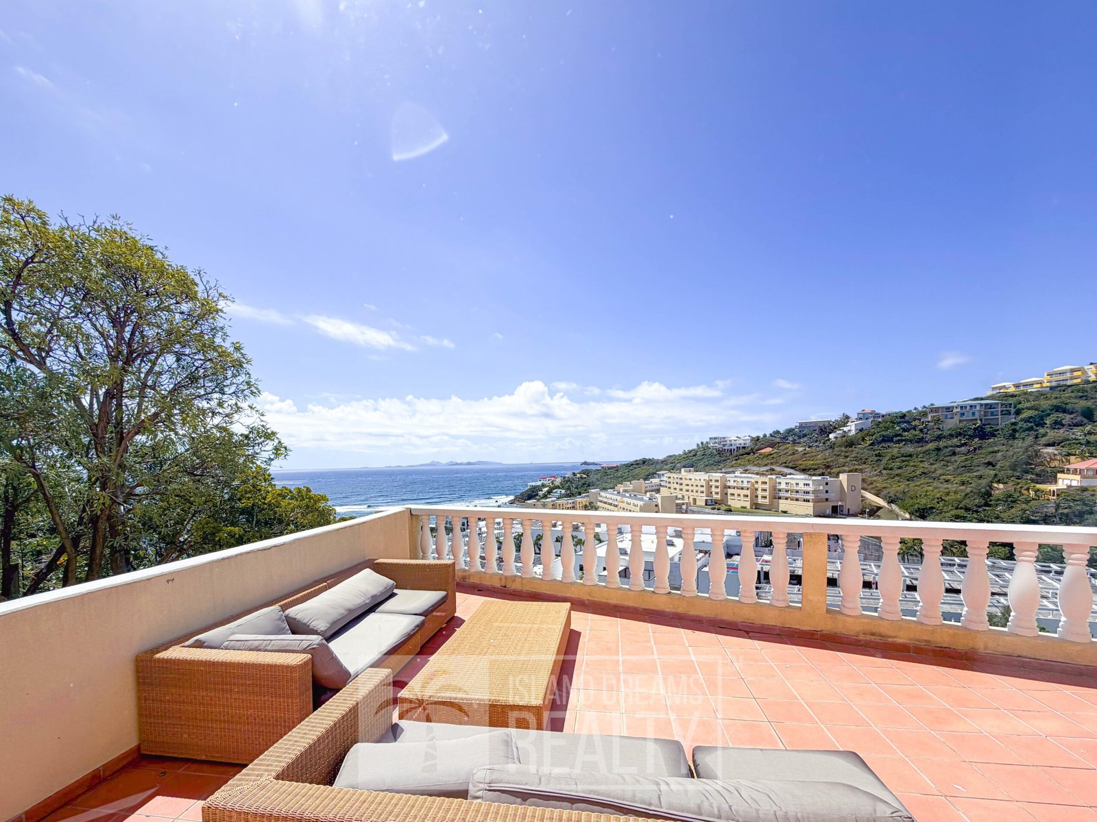 REDUCED!  Two “Separate Suites” Spectacular Princess Heights Condo — property in dawn beach, Sint Maarten