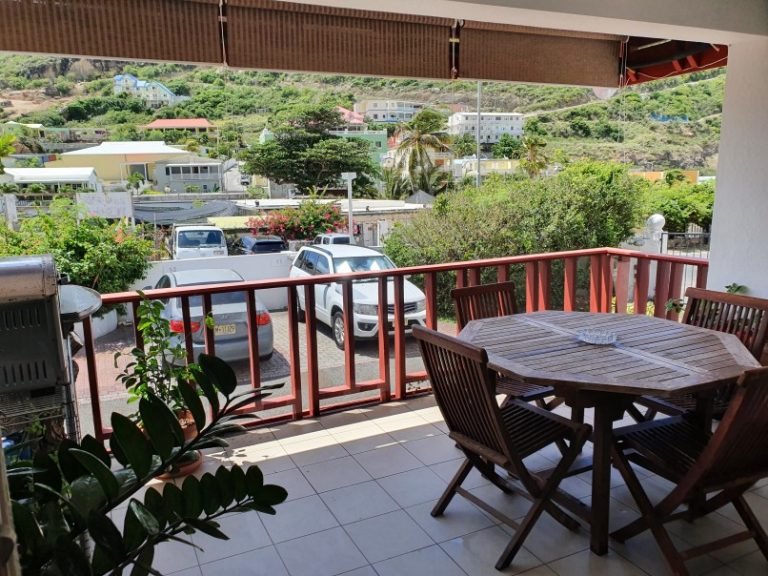 SOLD!   Tamarind Condo