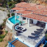 Blue Door Villa – Oyster Pond — 4-bedroom 4-bathroom property, in Caribbean island, Sint Maarten