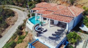 Blue Door Villa – Oyster Pond