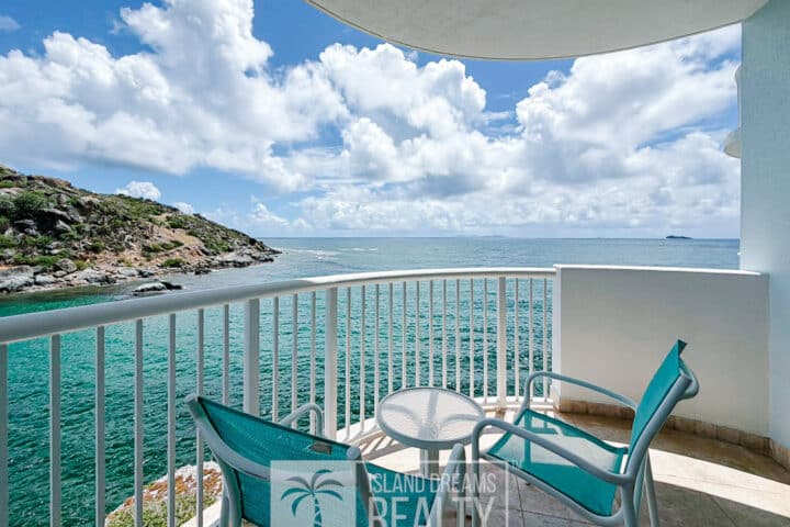 The Lighthouse, Oyster Bay — master suite of, 3-bedroom 3-bathroom property, in 24hr security, Sint Maarten