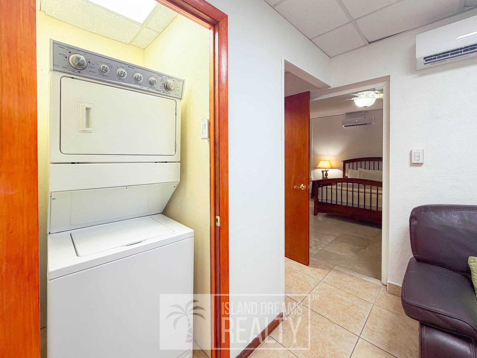 One Bedroom Condo For Rent At Rainbow Beach Club — property in cupecoy, Sint Maarten