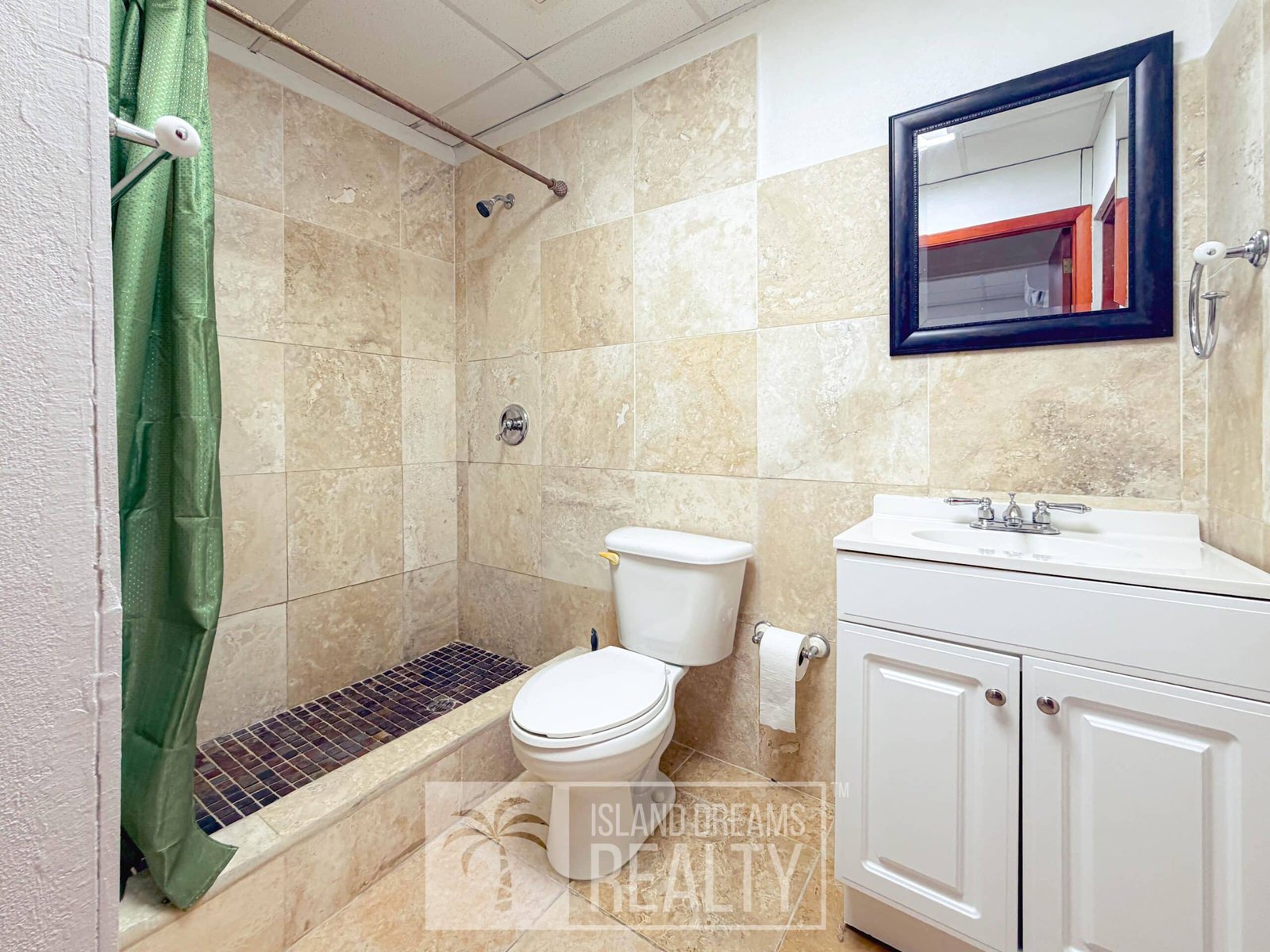 One Bedroom Condo For Rent At Rainbow Beach Club — property in cupecoy, Sint Maarten