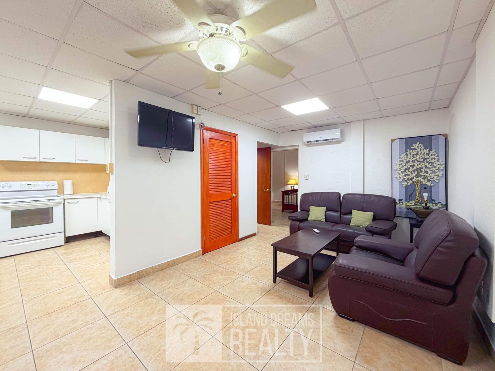 One Bedroom Condo For Rent At Rainbow Beach Club — property in cupecoy, Sint Maarten
