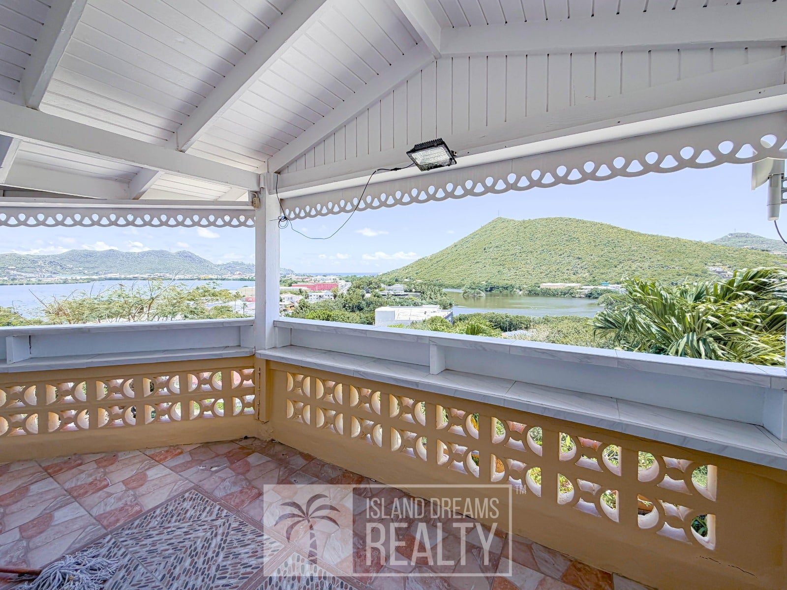 Property image — Island Dreams Realty, Sint Maarten