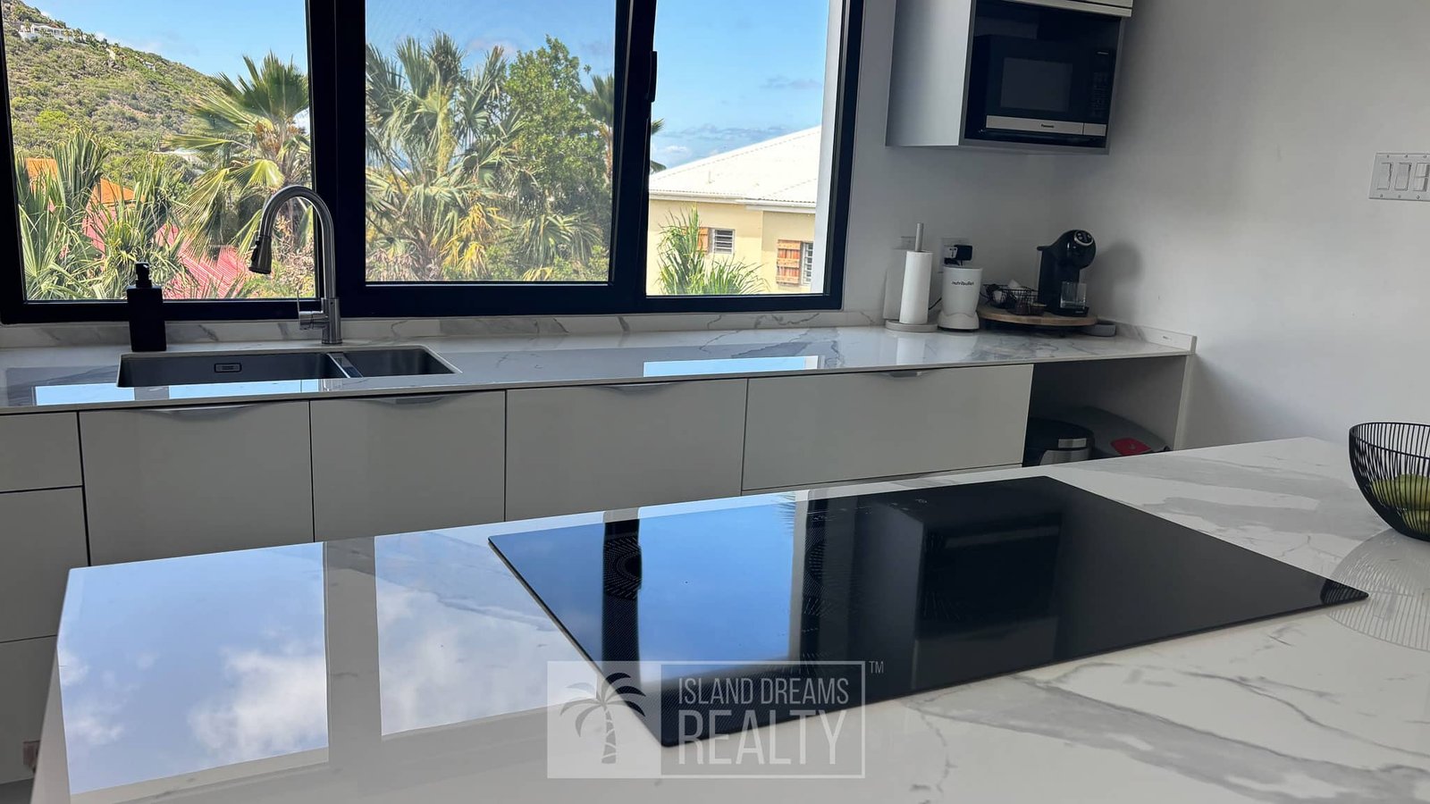 2 Bedroom Apartment + Optional Studio For Rent in Dawn Beach — property in dawn beach, Sint Maarten