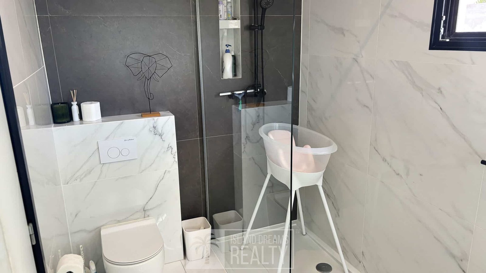 2 Bedroom Apartment + Optional Studio For Rent in Dawn Beach — property in dawn beach, Sint Maarten