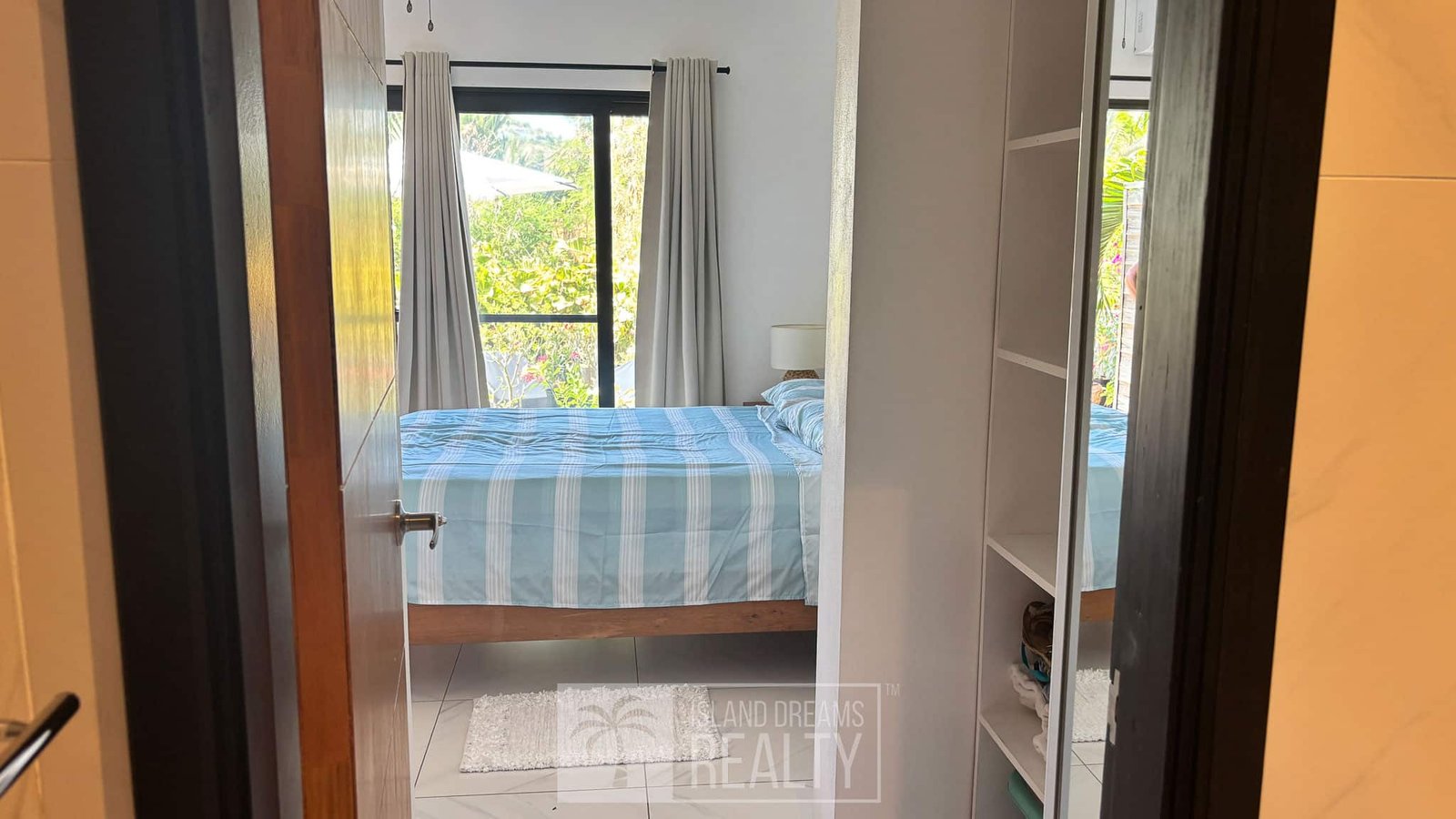 2 Bedroom Apartment + Optional Studio For Rent in Dawn Beach — property in dawn beach, Sint Maarten
