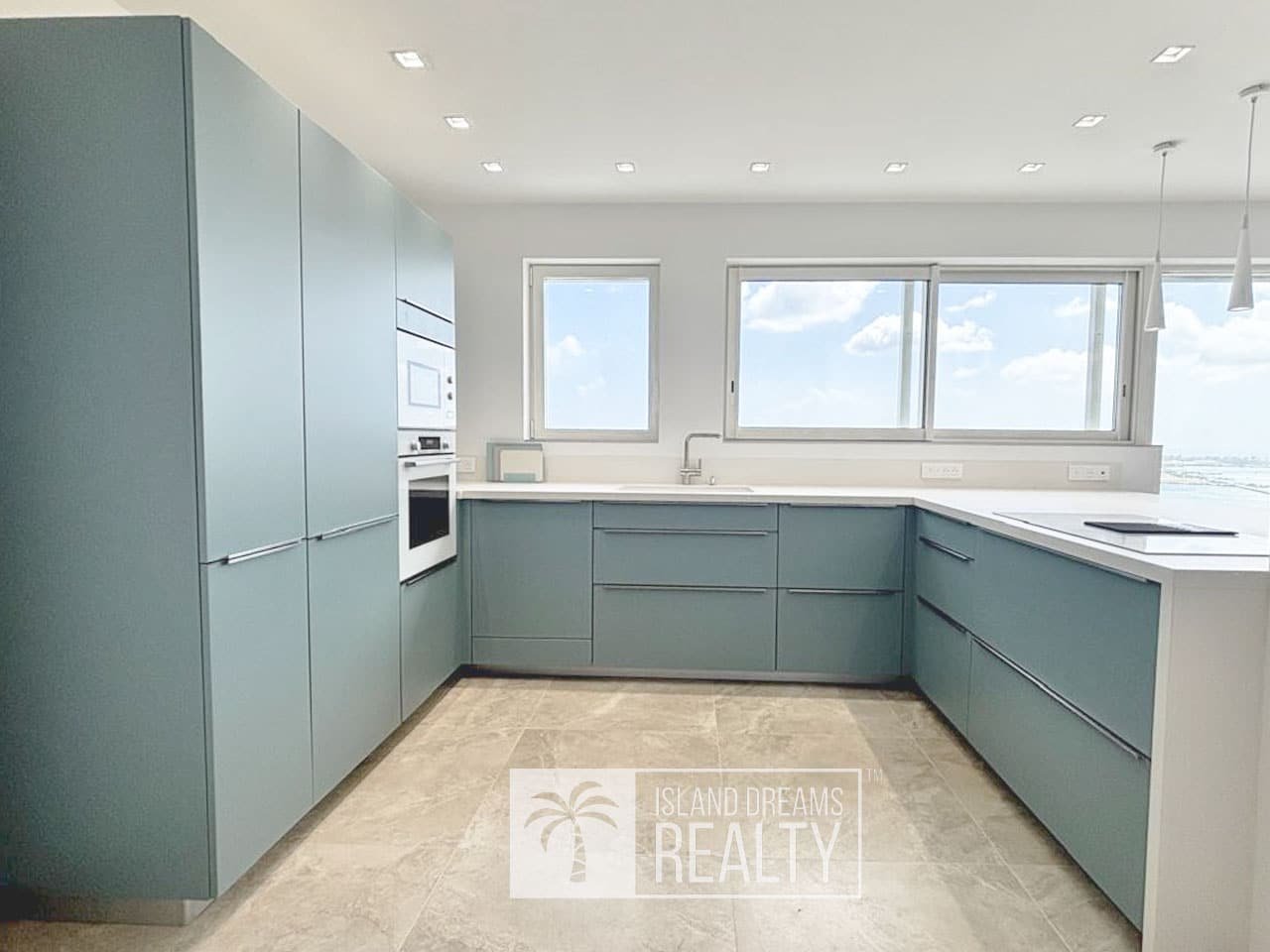 Kitchen — Four Bedroom Villa FOR RENT – Almond Grove, Almond Grove