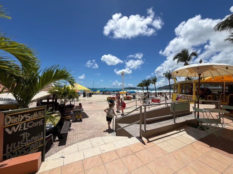 Soleil Commercial Complex Unit 61 – Philipsburg
