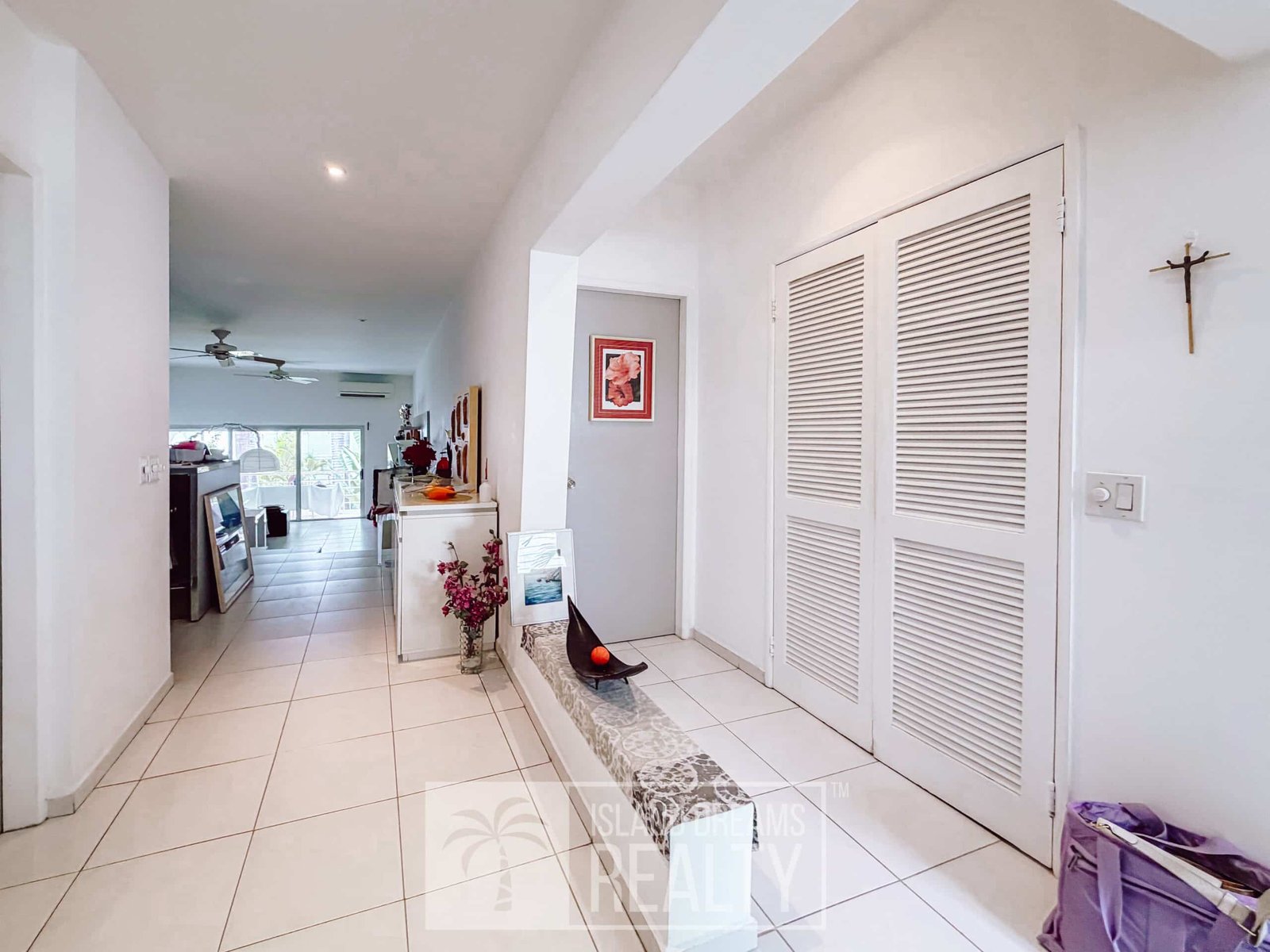 Cupecoy Beach Club Unit 224 — property in Cupecoy, Sint Maarten