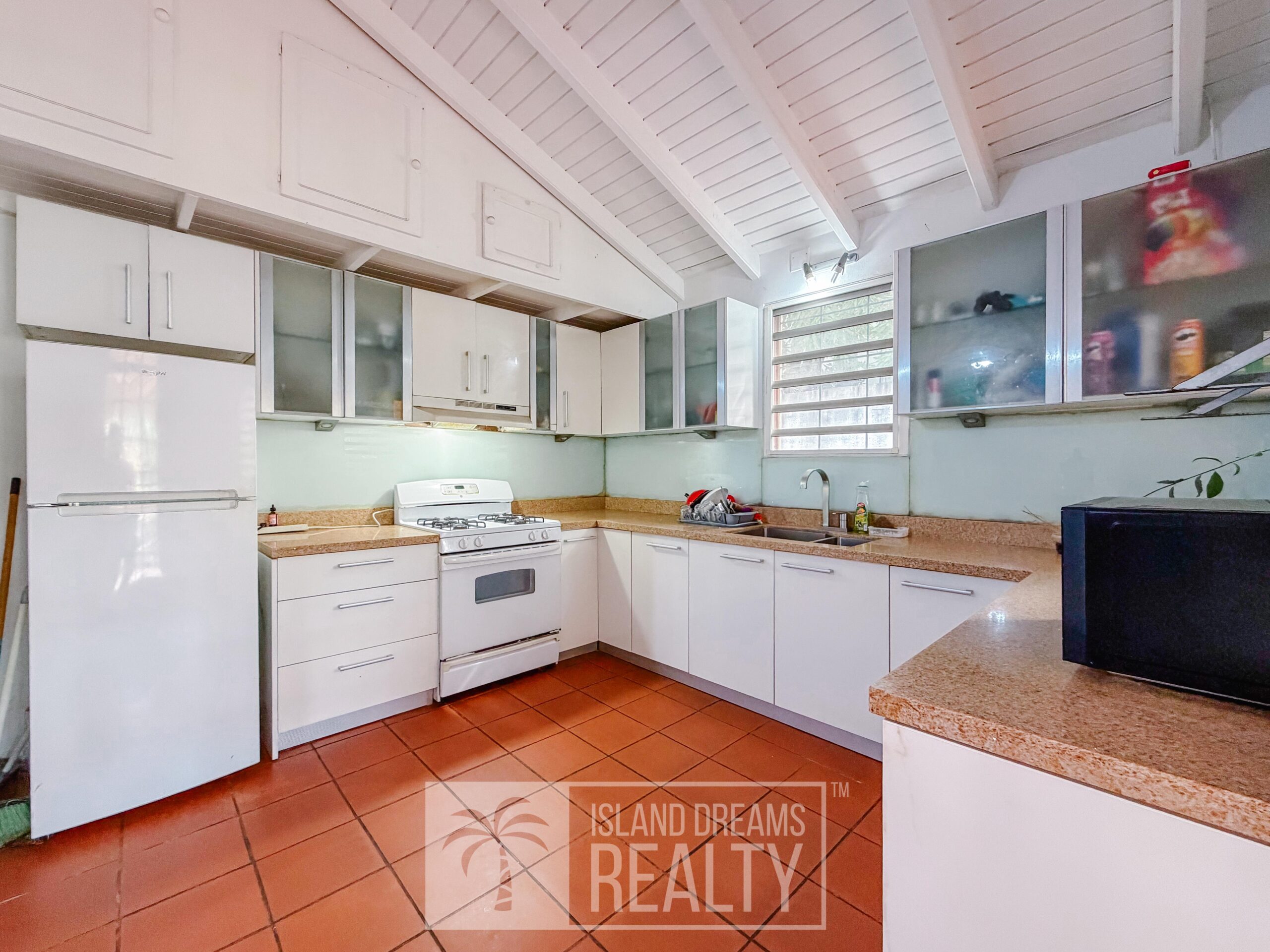 Cole Bay 2 Bedroom Freestanding Home — property in Cole Bay, Sint Maarten