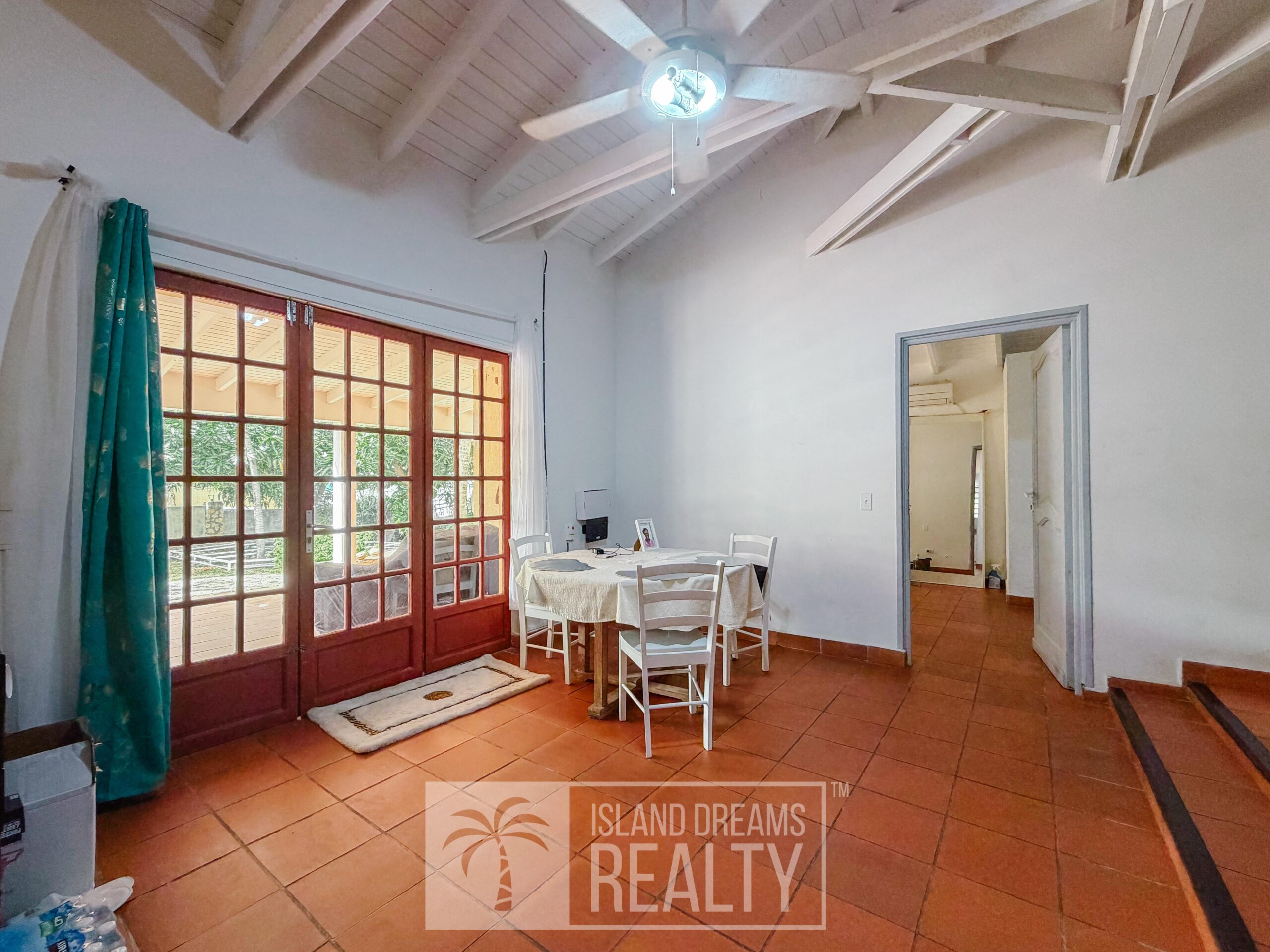 Cole Bay 2 Bedroom Freestanding Home — property in Cole Bay, Sint Maarten