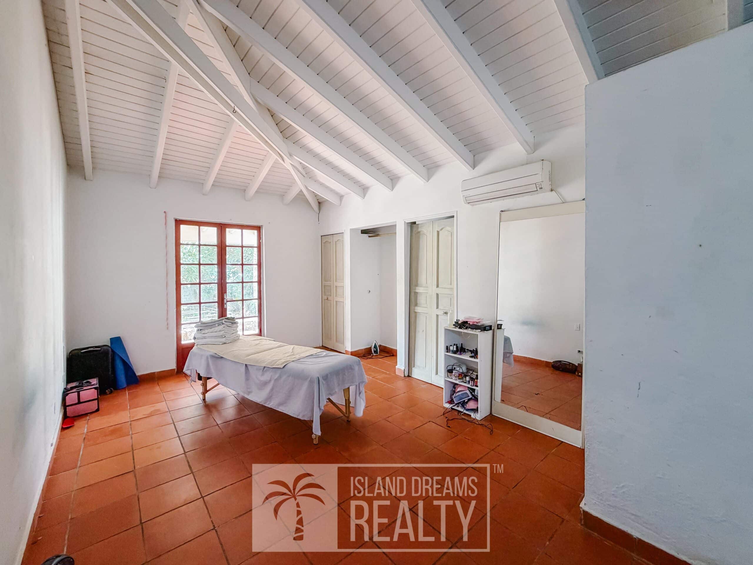 Cole Bay 2 Bedroom Freestanding Home — property in Cole Bay, Sint Maarten