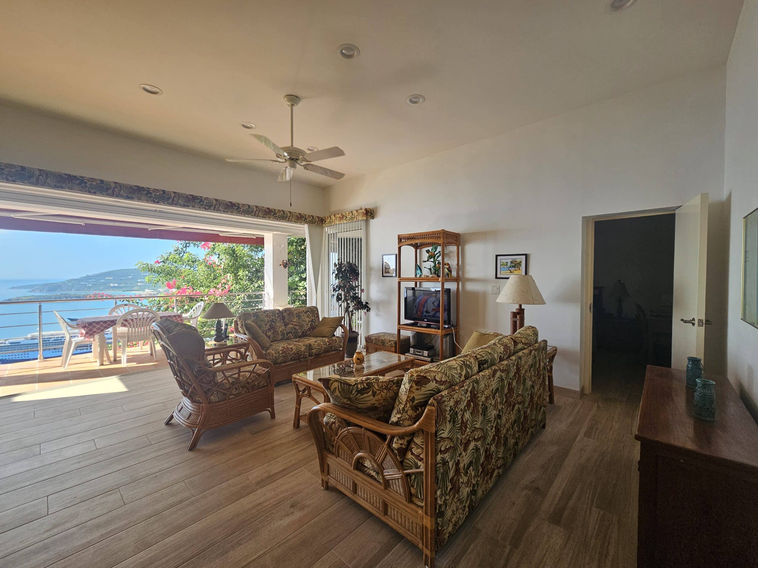 Sunset Breezes at Monte Vista — property in Monte Vista, Sint Maarten