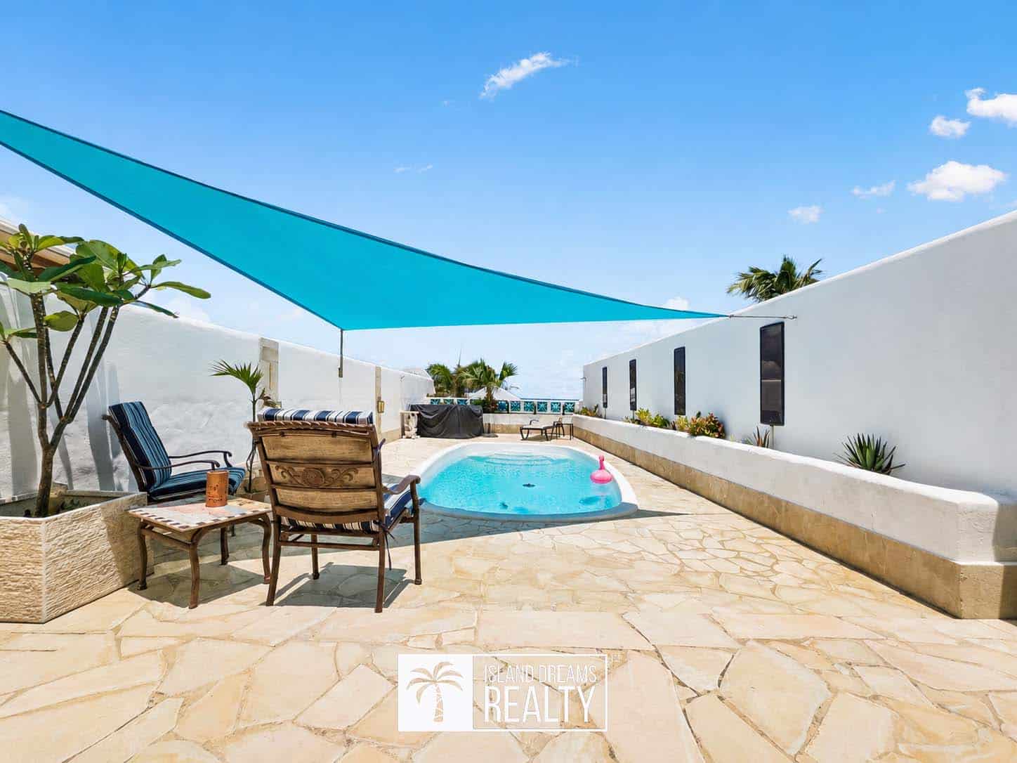 Swimming pool — Le Pelican French Oyster Pond Townhouse, Sint Maarten