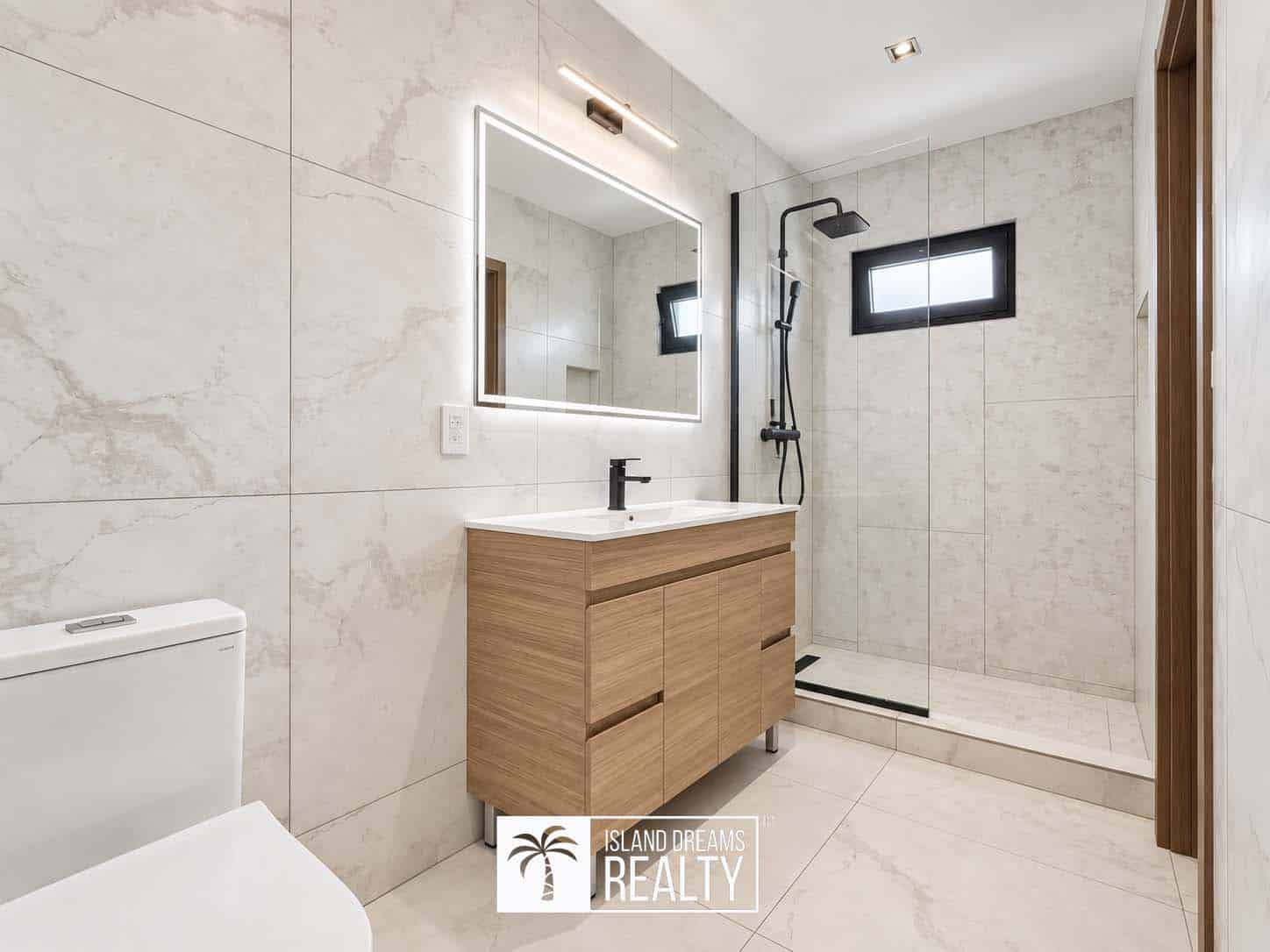 Bathroom — Vivid Residence – For Rent in Point Blanche, Point Blanche