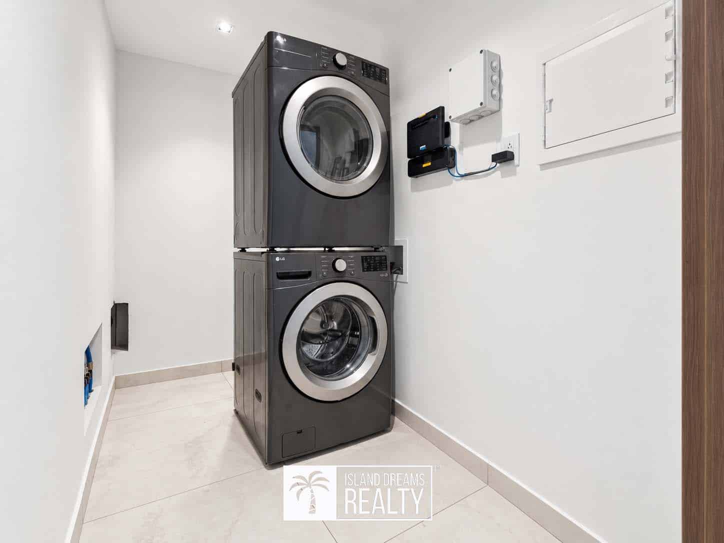 Laundry — Vivid Residence – For Rent in Point Blanche, Point Blanche